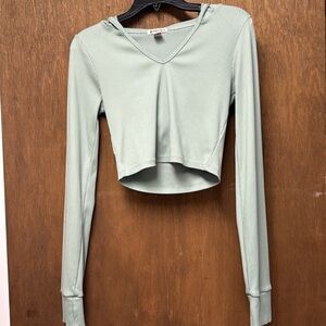 NWOT Forever 21 Ribbed V-Neck Crop Top size Medium- Sage Green, with hood